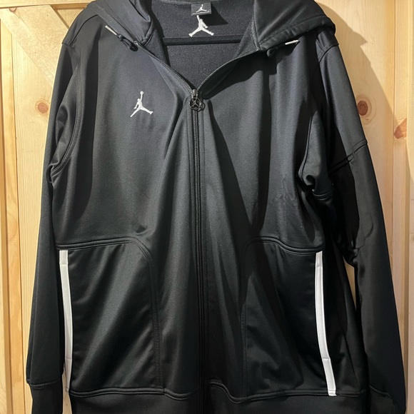 Nike MICHAEL JORDAN 23 CHICAGO BULLS Zippered (LG) Warm-Up